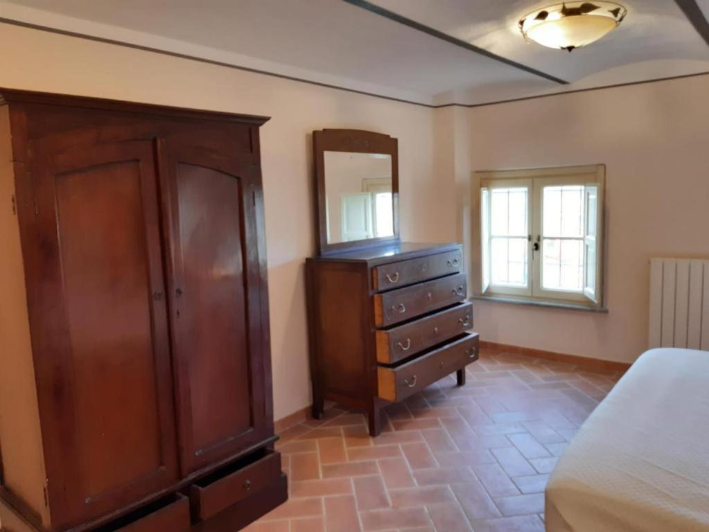 Agriturismo La Valle Della Lavanda - Podere Mezzastrada Fauglia Værelse billede