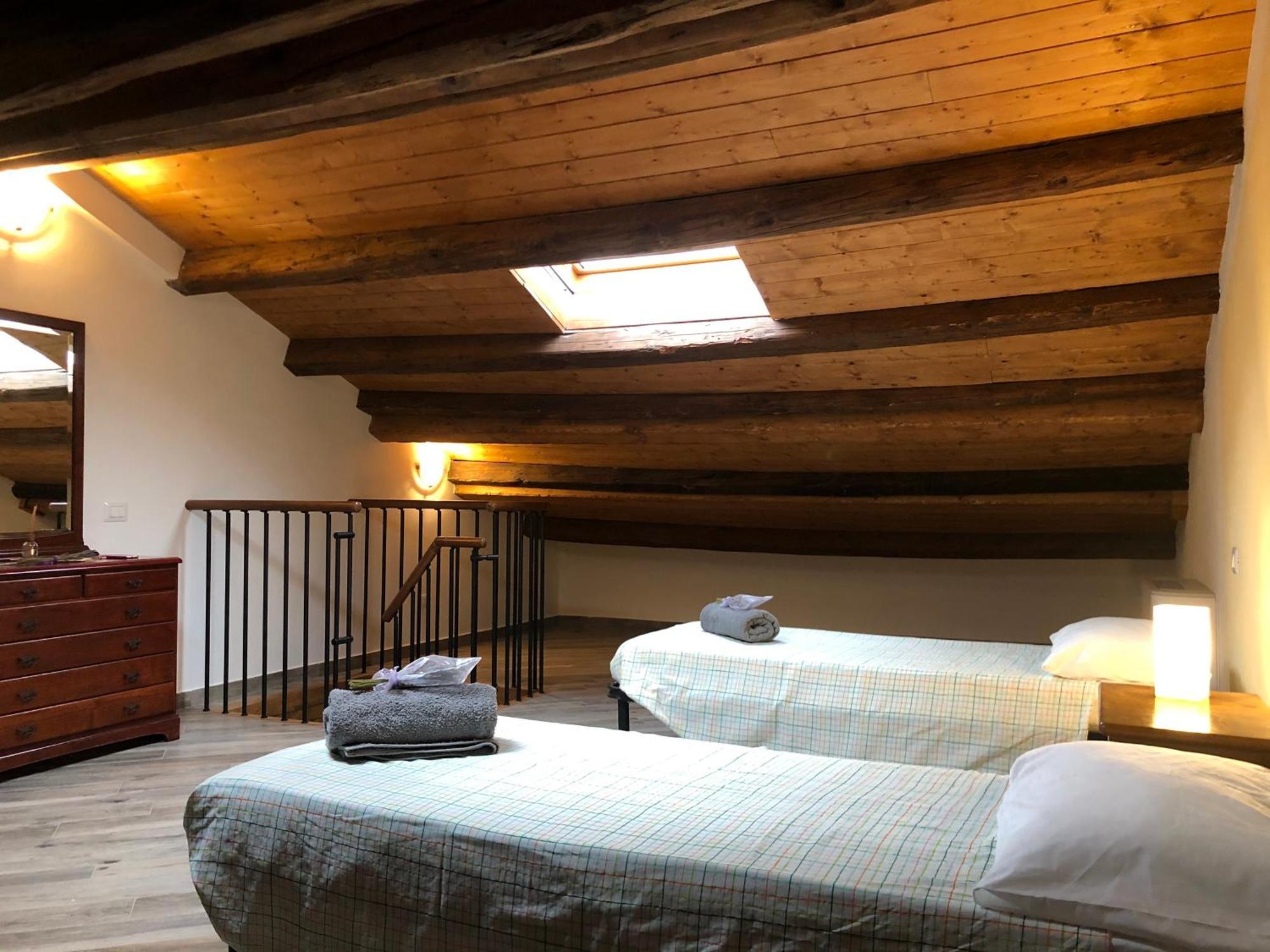 Agriturismo La Valle Della Lavanda - Podere Mezzastrada Fauglia Værelse billede