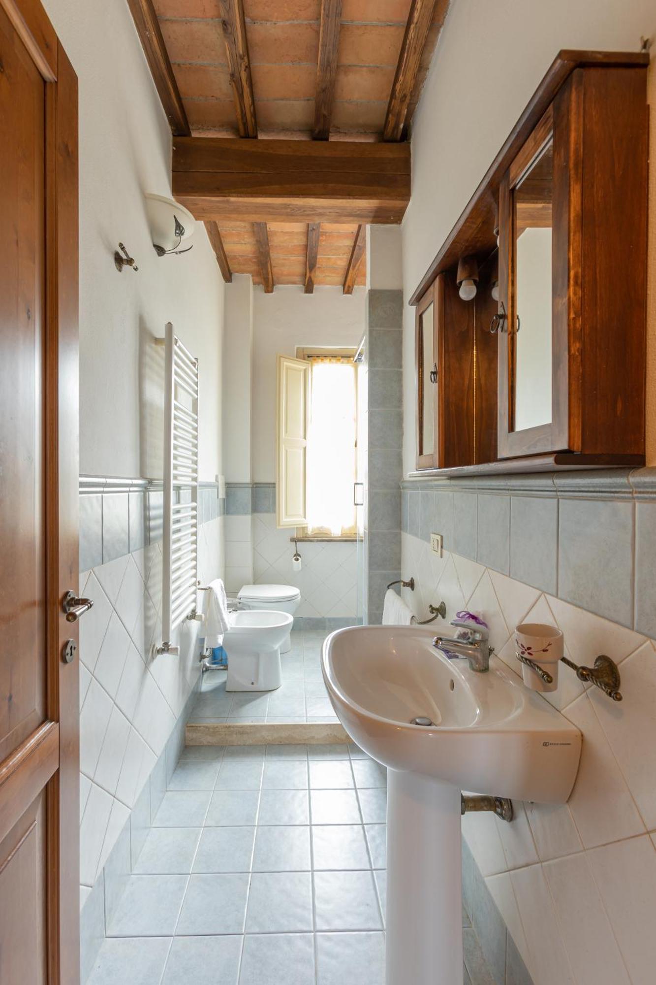 Agriturismo La Valle Della Lavanda - Podere Mezzastrada Fauglia Værelse billede